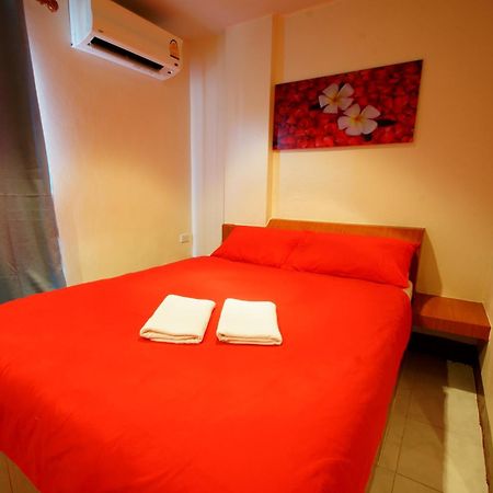 Walking Street Guest House Pattaya Pokoj fotografie