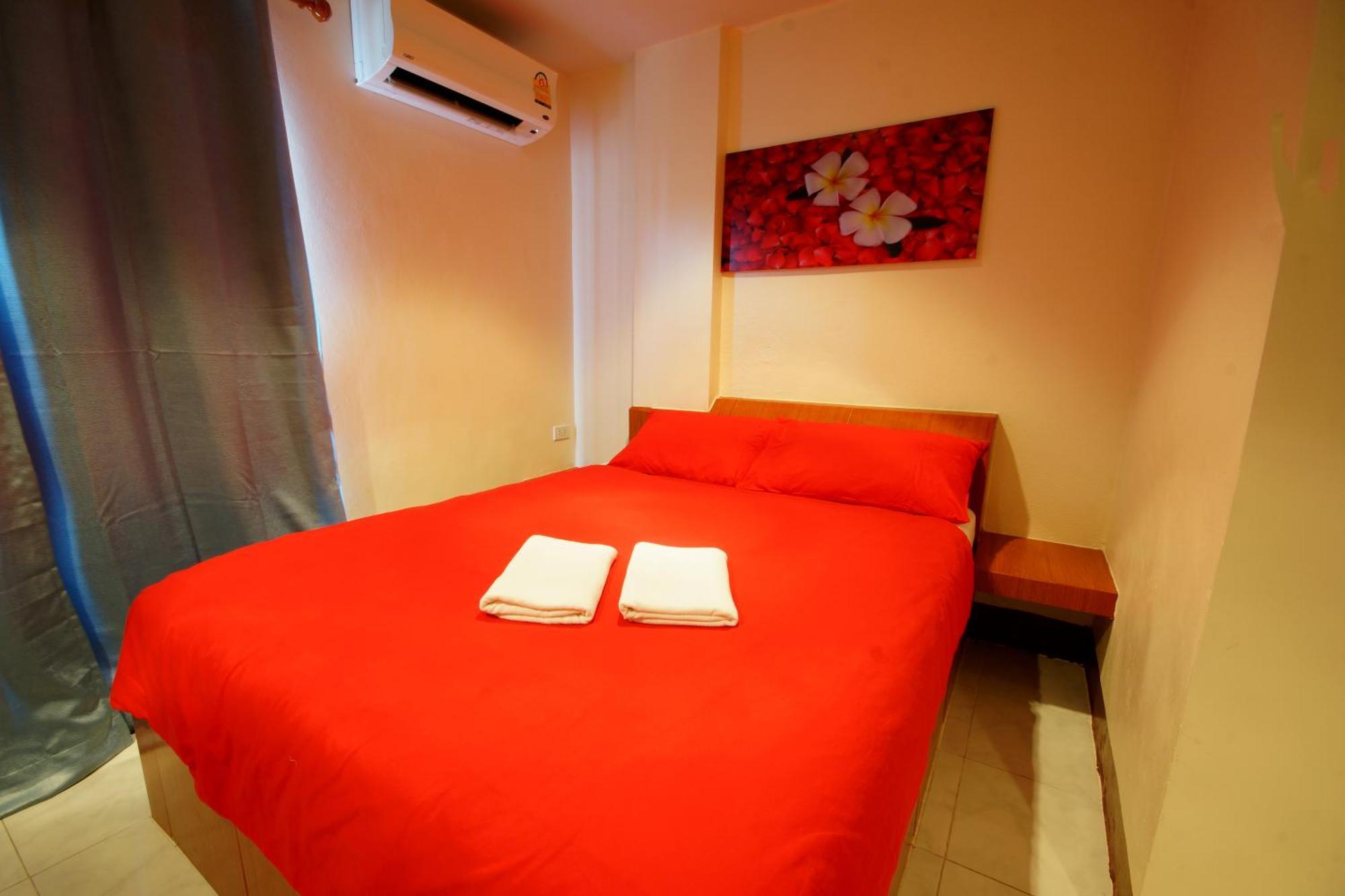 Walking Street Guest House Pattaya Pokoj fotografie