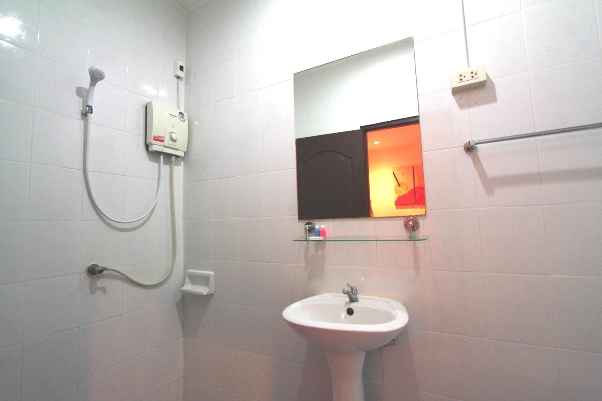 Walking Street Guest House Pattaya Exteriér fotografie